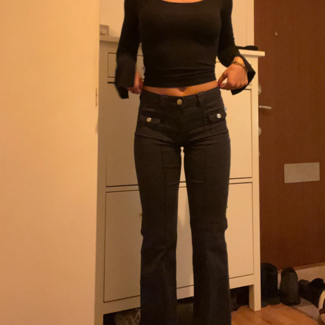 Svarta bootcut byxor - 91