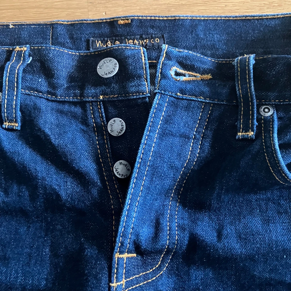 Mörkblå jeans från Nudie Jeans modell Grim Tim - OANVÄNDA - 92