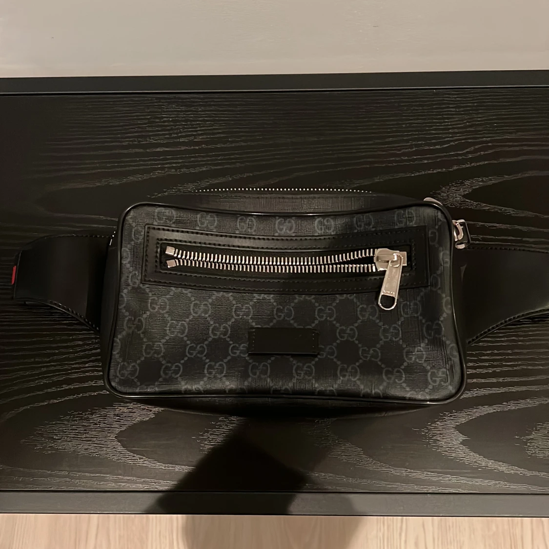 Svart midjeväska från Gucci