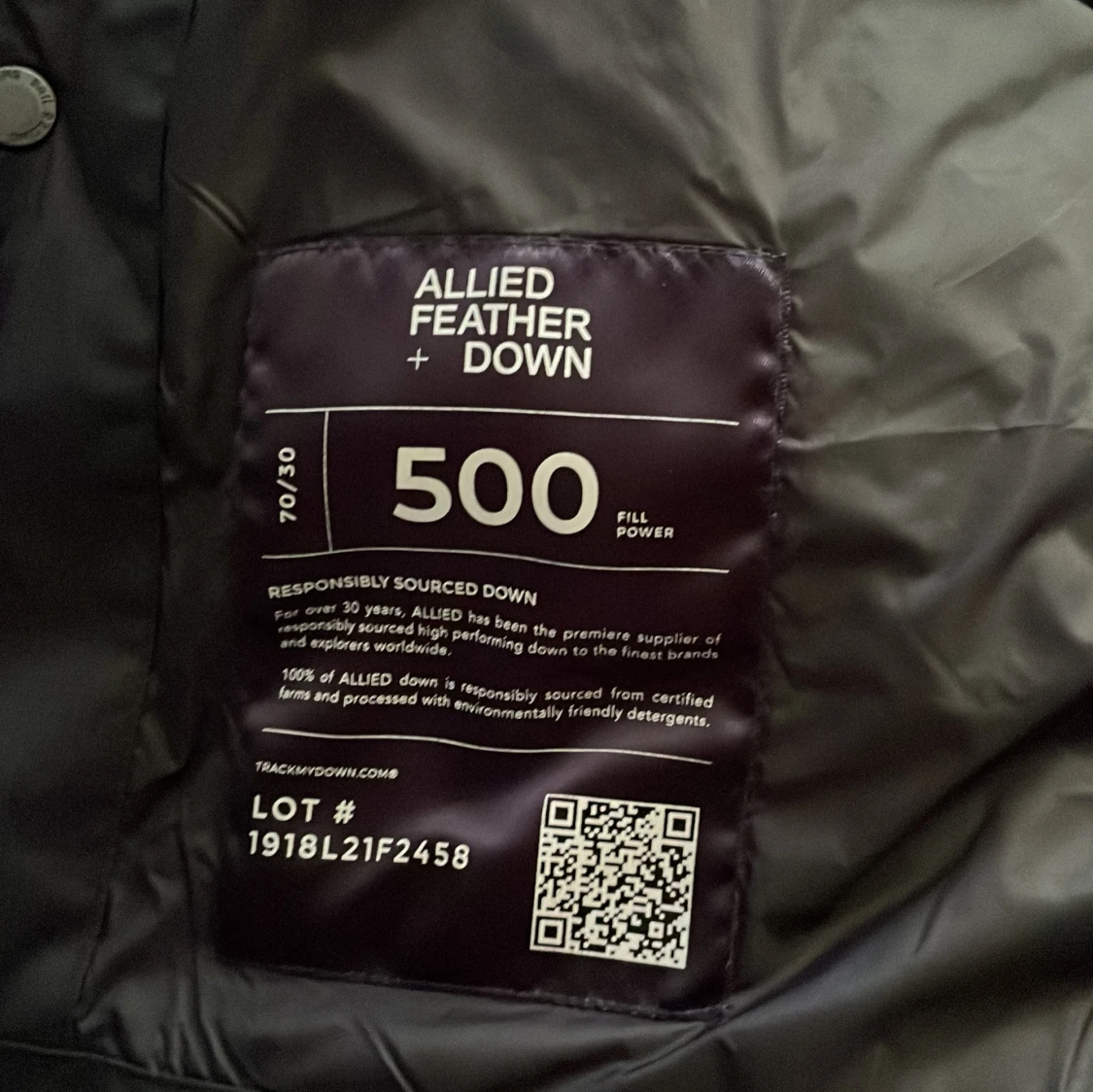 Svart dunjacka från Sail Racing - 91