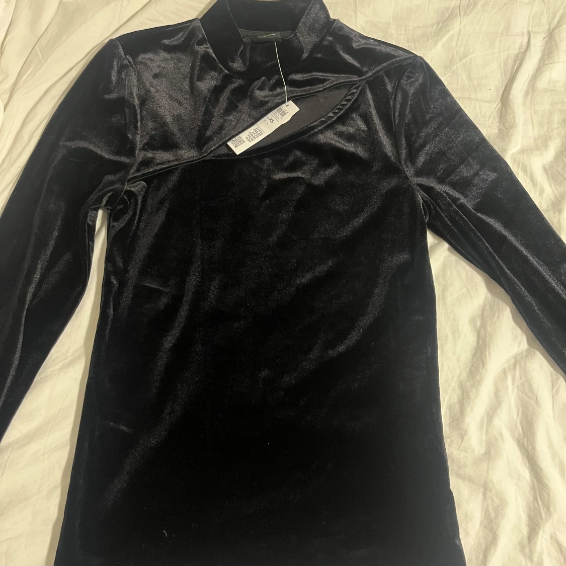 Svart sammetstopp från Lindex - 91