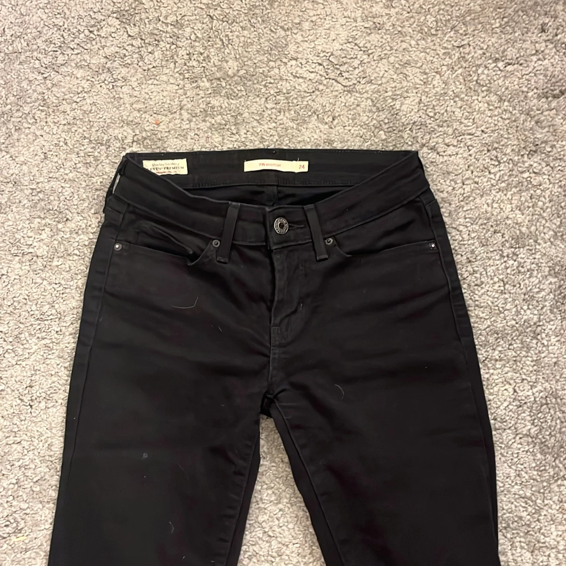 Svarta jeansbyxor - 91