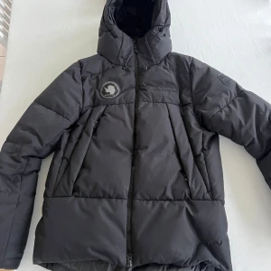 Sail racing jacka  - Sailracing jacka storlek medium i bra skick