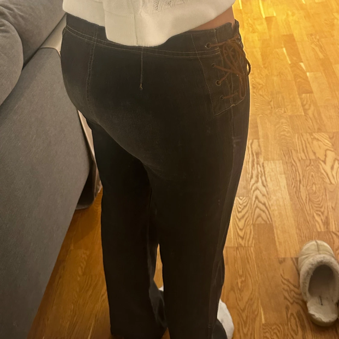 Jeans med detaljer - 91