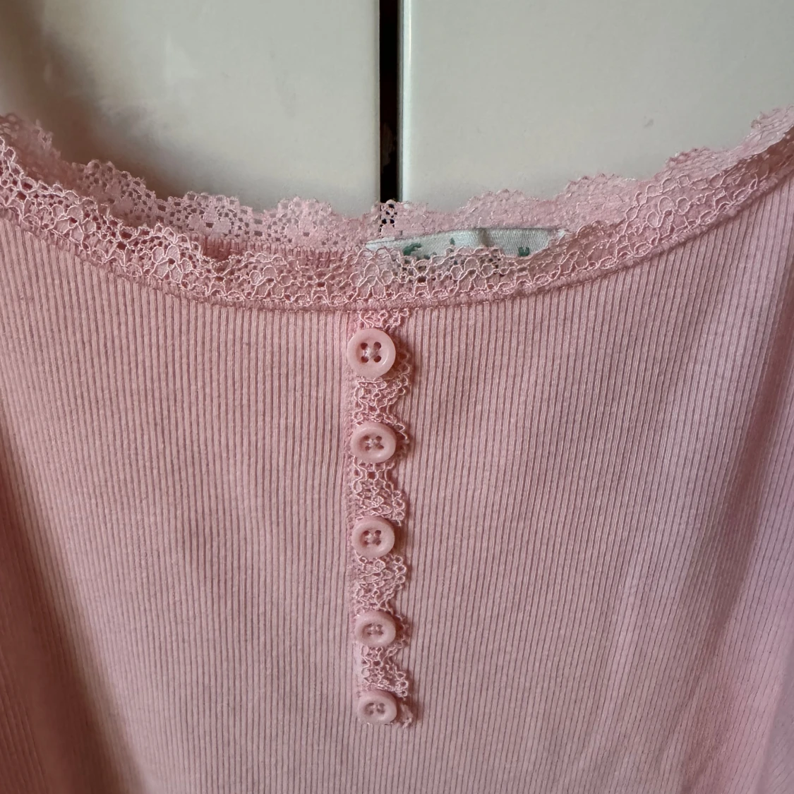 Rosa ribbad linnetopp från Tex Leone - 90