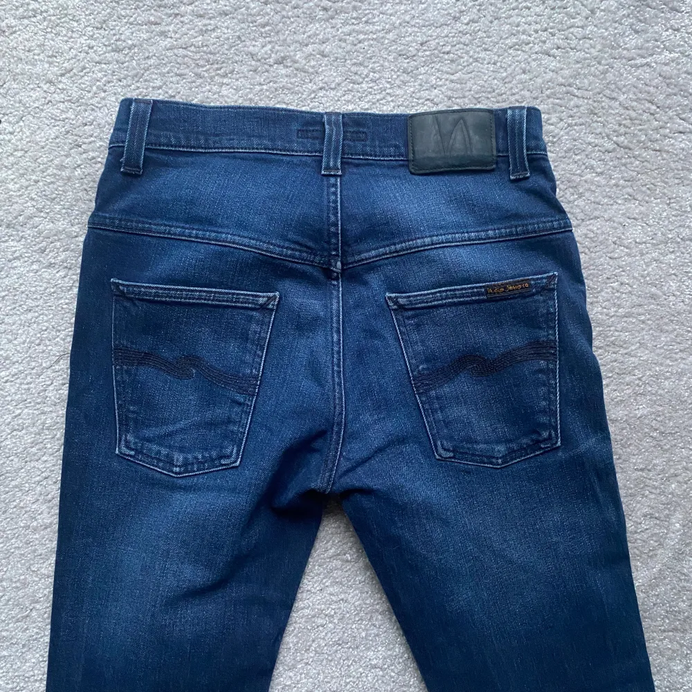 Ett par riktigt feta nudie jeans❗️| Modell: Thin Finn- Slimfit 👖| Skick: 9,5/10✅| Hör av er vid fler frågor🦦. Jeans & Byxor.