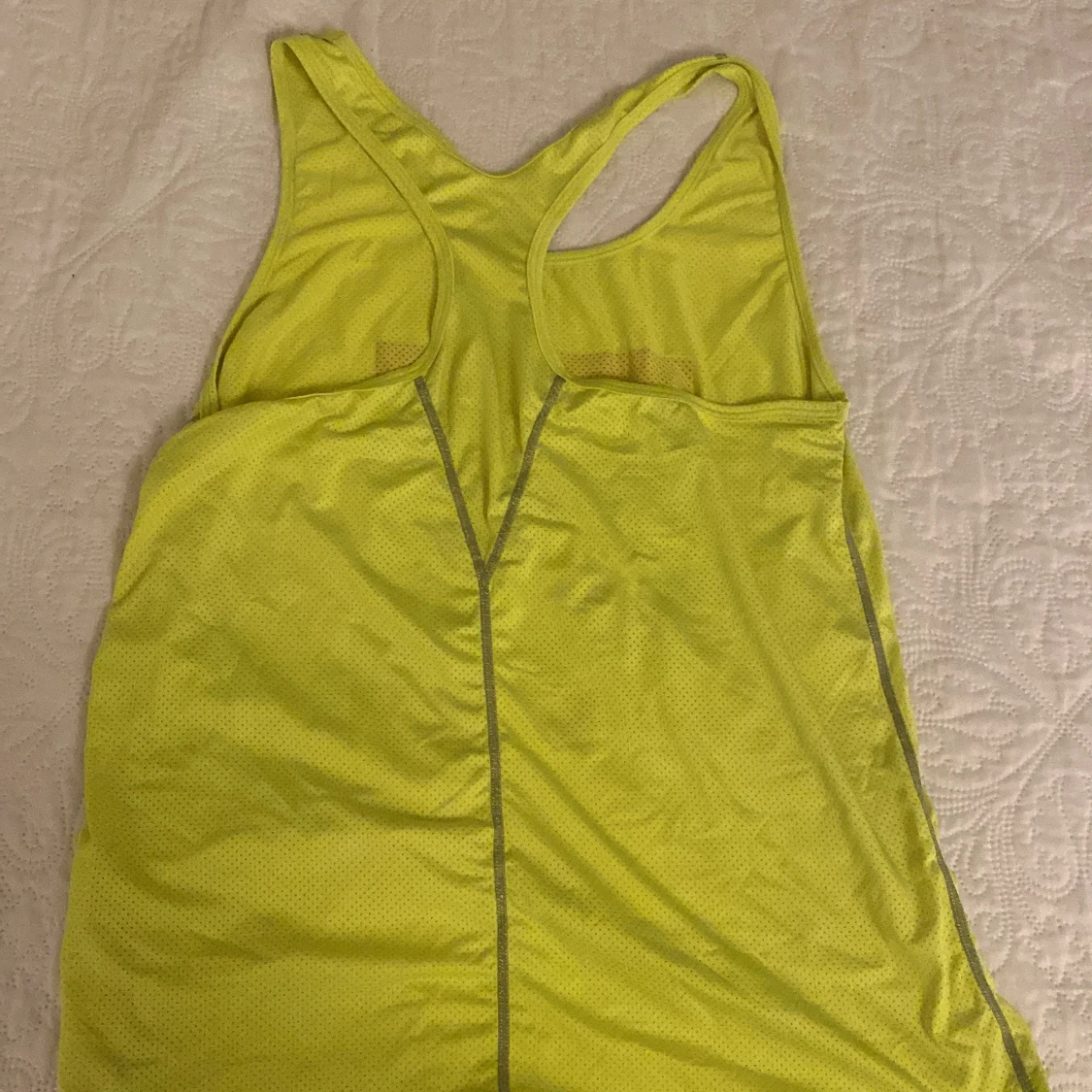 Gul linnetopp från Stadium - 90