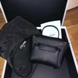 Celine Pico Belt Bag  Säljer min fina helt oanvända nya Celine väska. Väskan är en av Celines mest eftertraktade handväskor.  Kvitto följer med!                                                            Dustbag, äkthetsintyg, kvitto och låda medföljer. 