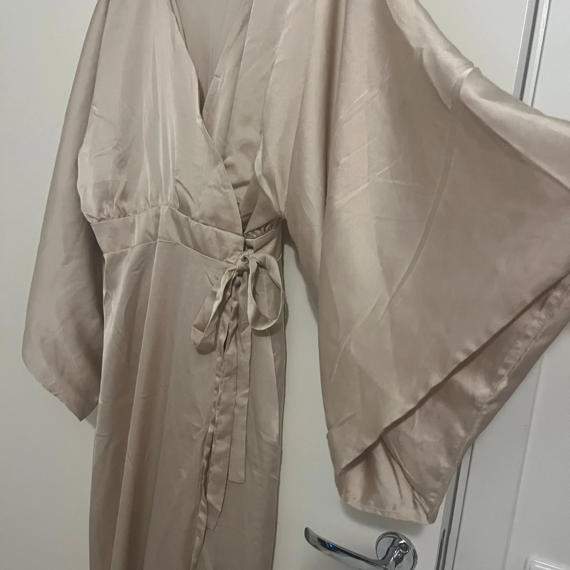 Beige långklänning  - 92