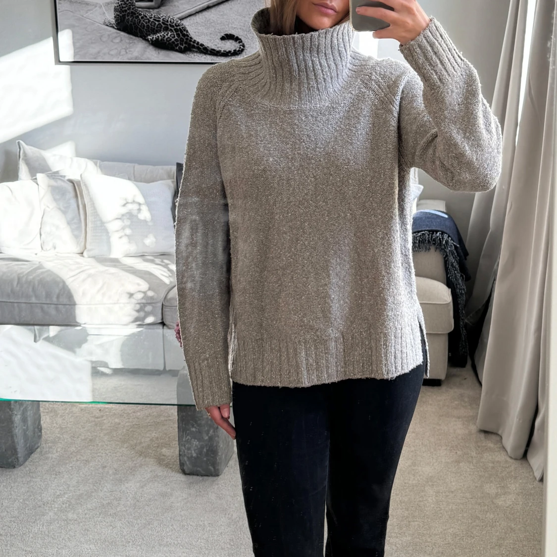 Grå stickad polotröja