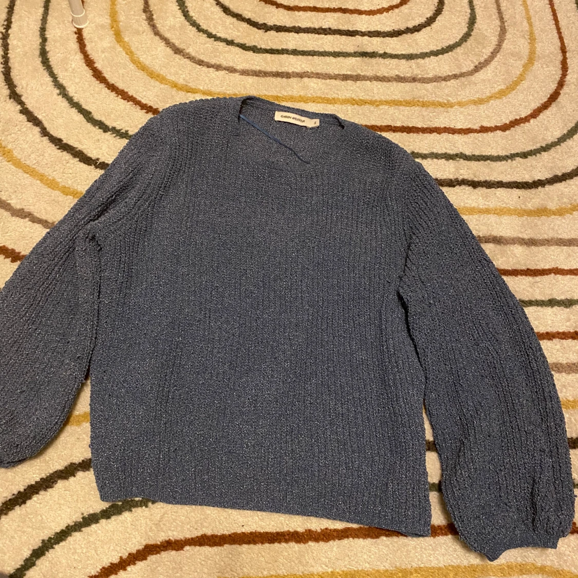 Blå stickad tröja från Carin Wester