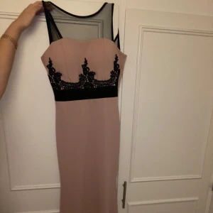 Rosa klänning till bröllop/bal - Storlek XS 