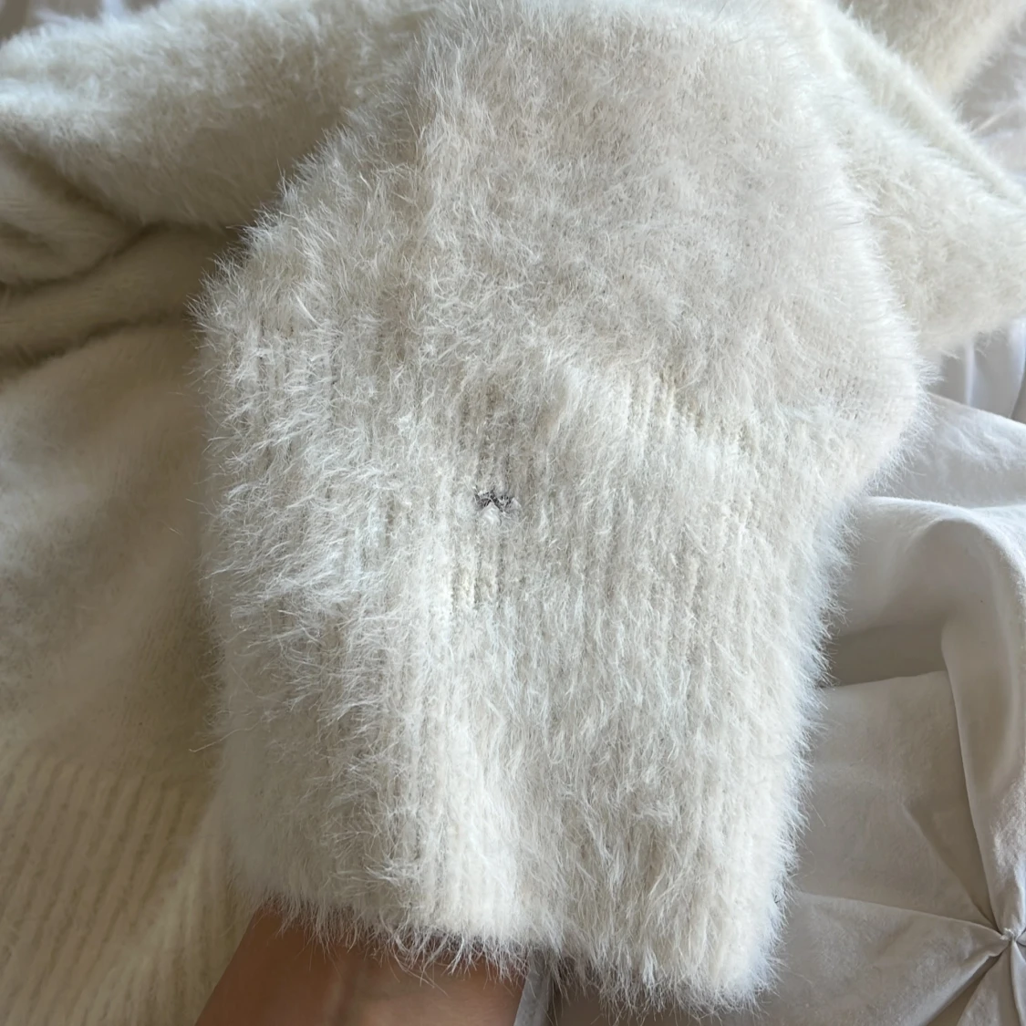 vit stickad tröja  - 93