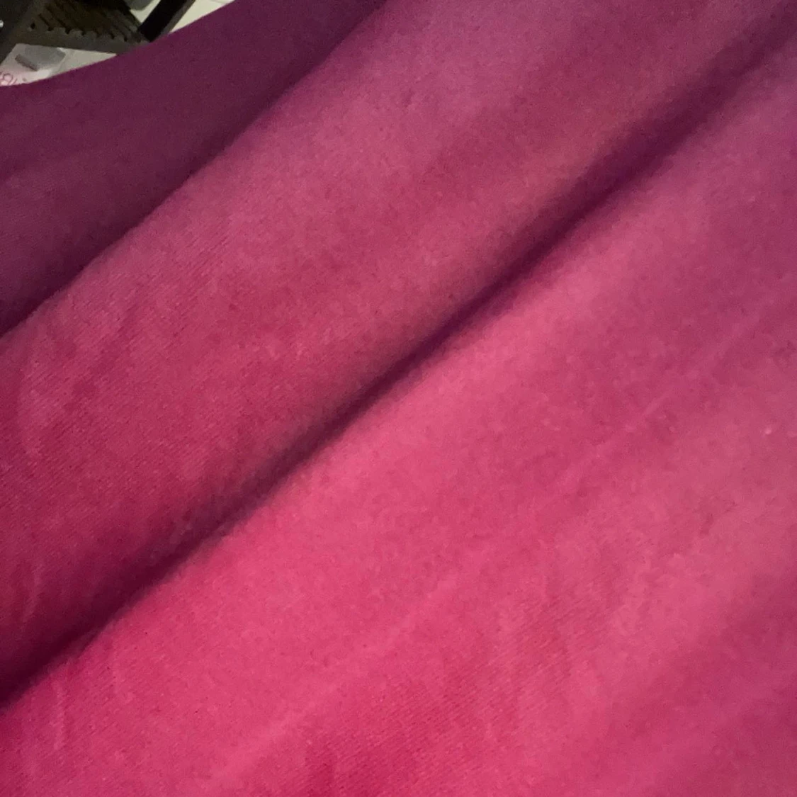 Vinröd ärmlös topp med spetsdetaljer - 92