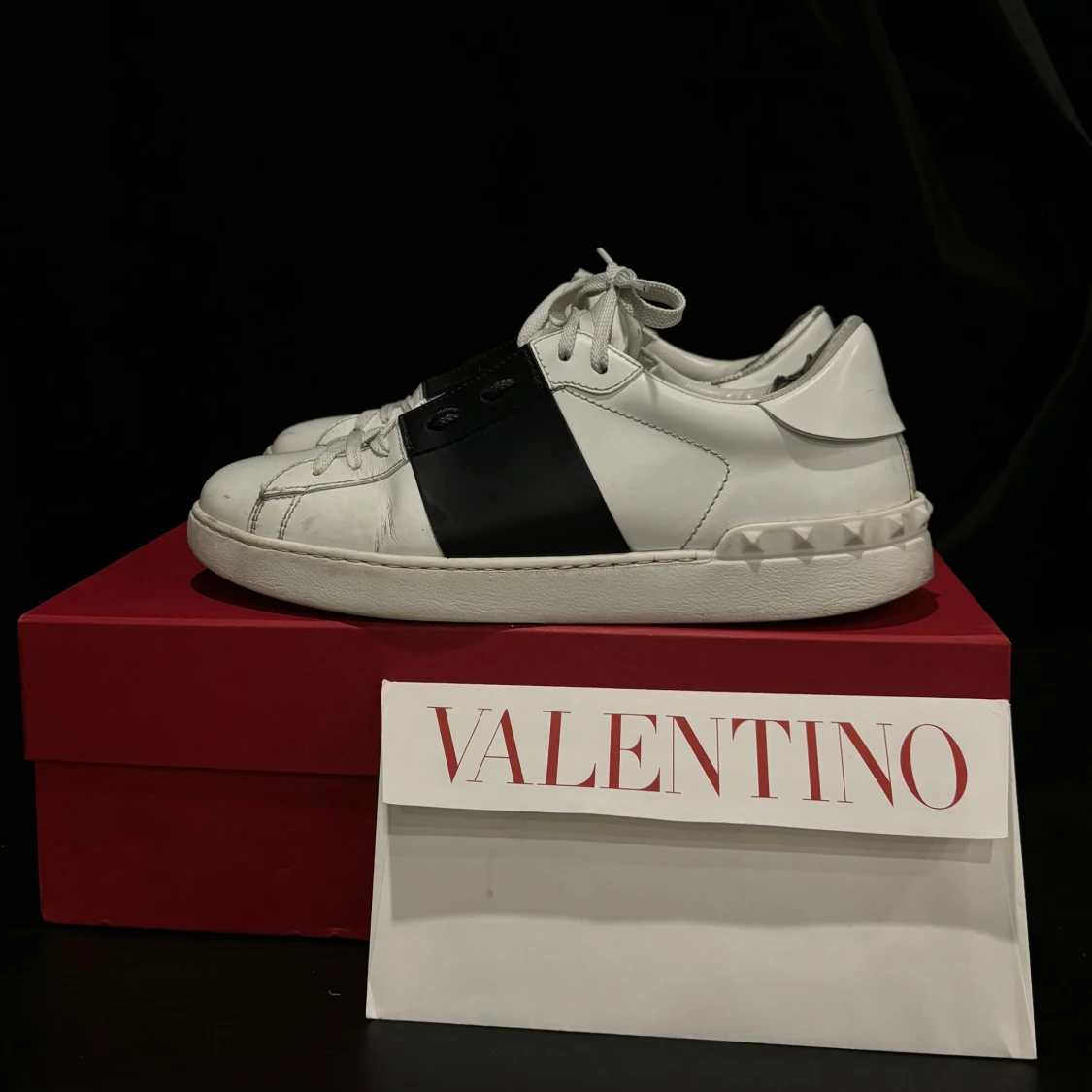 Valentino opens - 91
