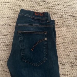 Dondup - Ritchie - Fina dondup jeans Modell Ritchie Storlek 32 skinny fit, stretch  Är strax över 180cm lång
