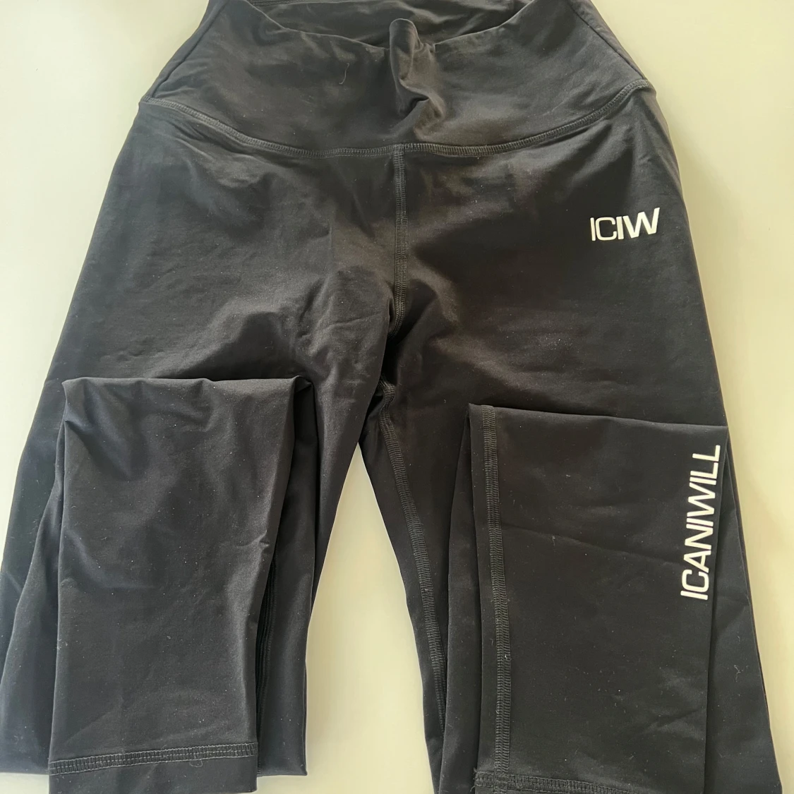 Svarta leggings från ICANIWILL - 3