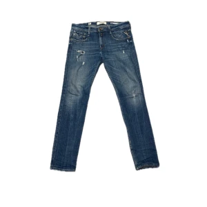 Replay Anbass. - Replay Anbass. 30/32. Använt skick. Bra passform. 