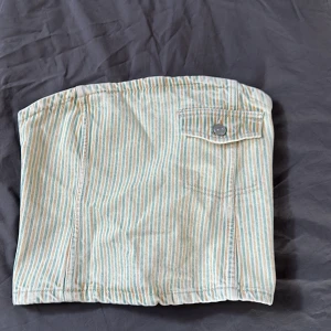 Randig korsett i jeanstyg från Zara - Tubtopp från Zara
