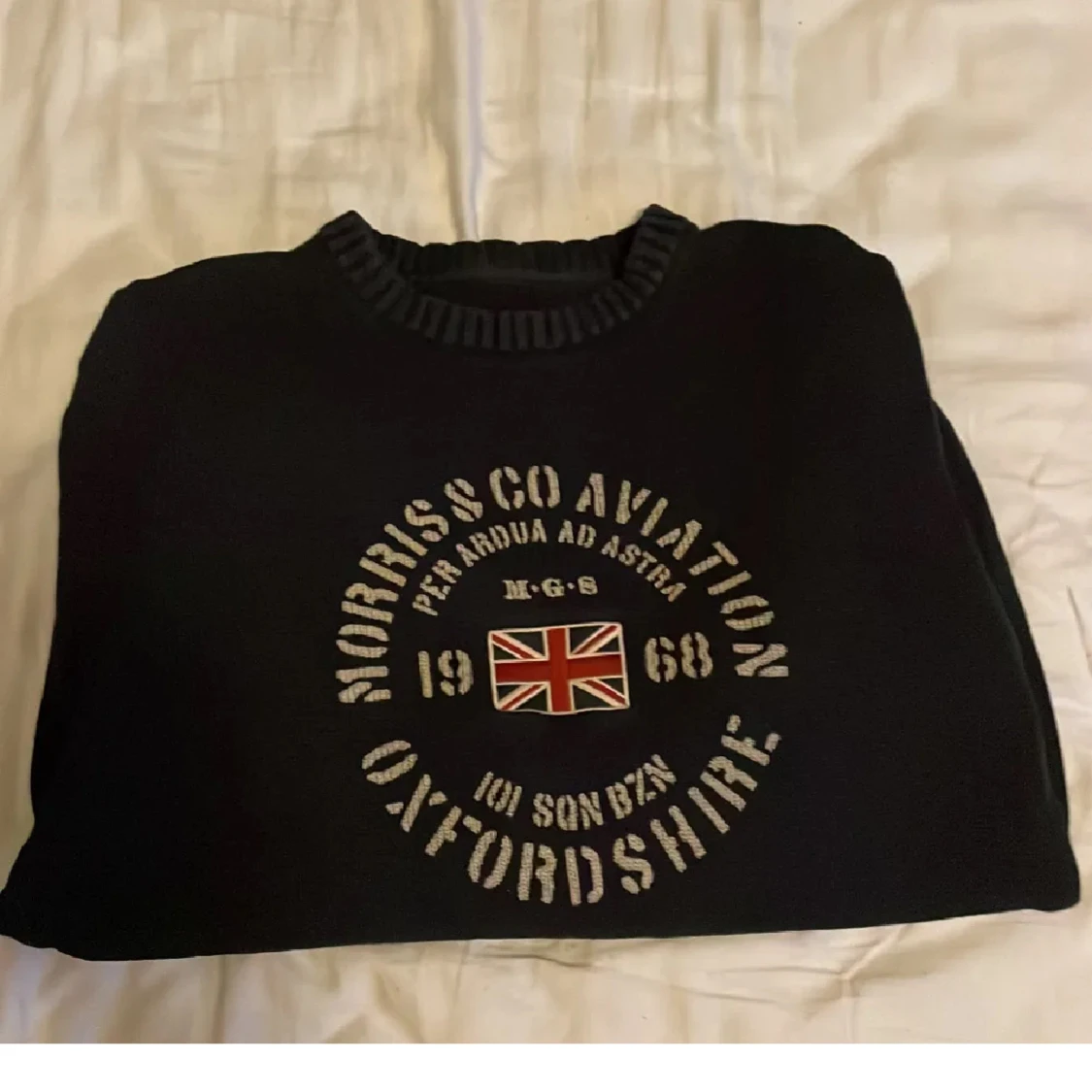 Marinblå sweatshirt  - 1