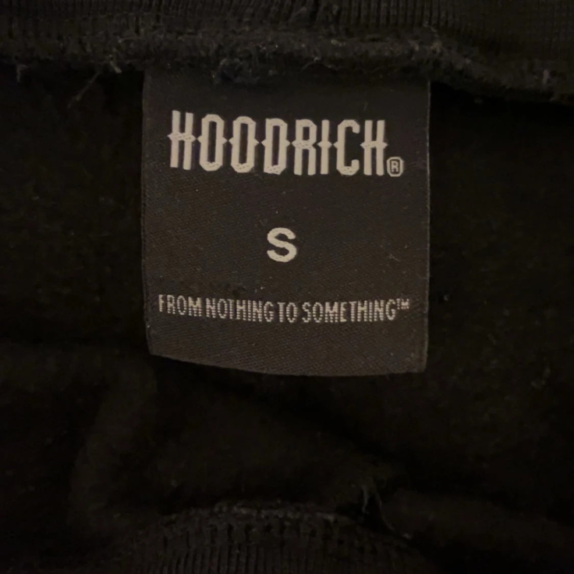 Svarta mjukisbyxor från Hoodrich - 3