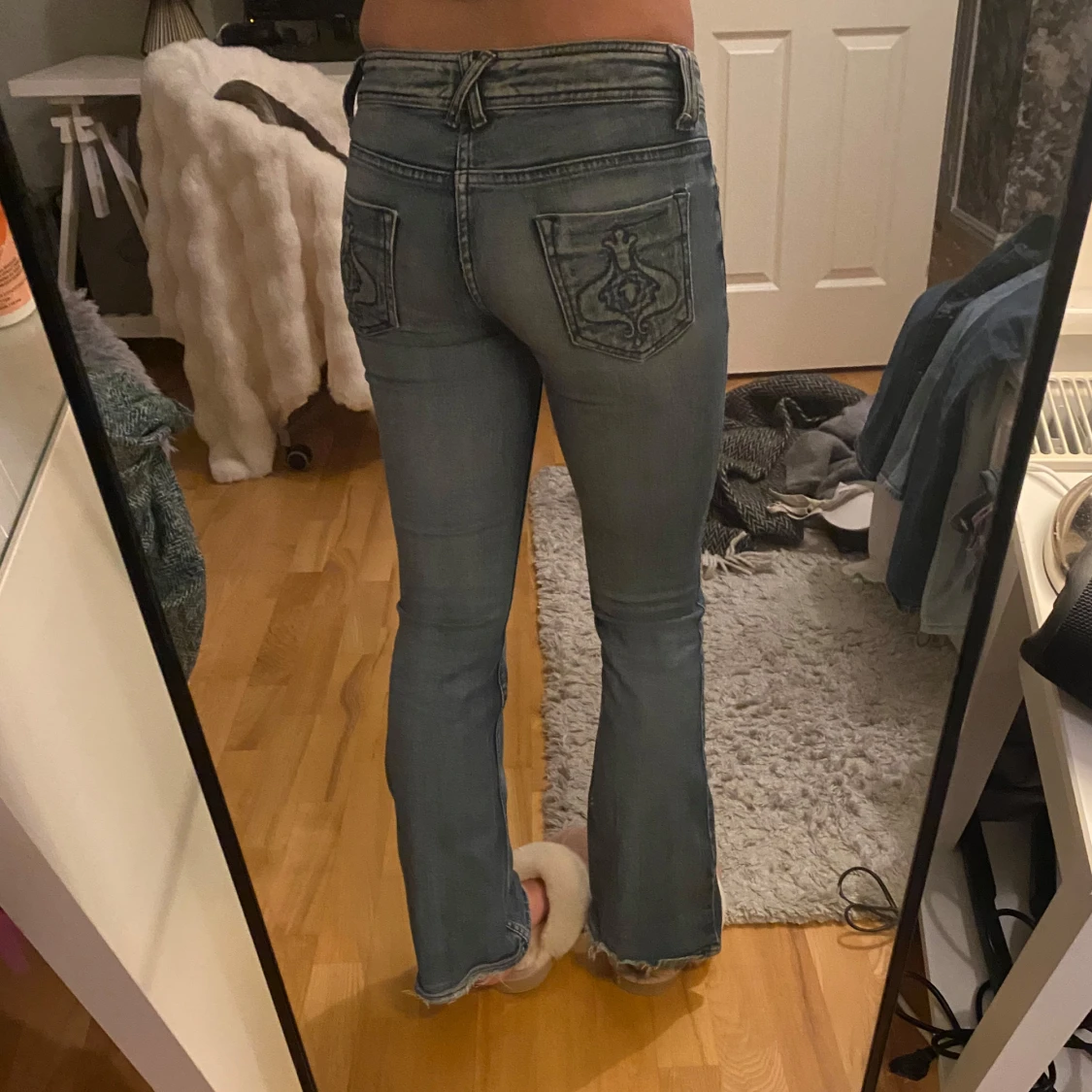 Blå bootcut jeans - 1