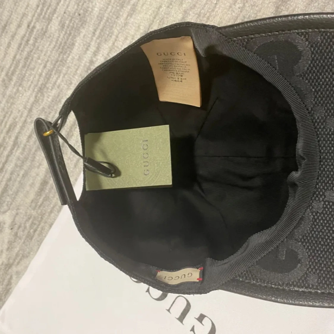 Svart keps från Gucci - 3