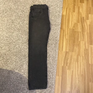 Levis Jeans 501 - Helt oanvända och nya jeans som inte passade mig! Strlk 52 54 