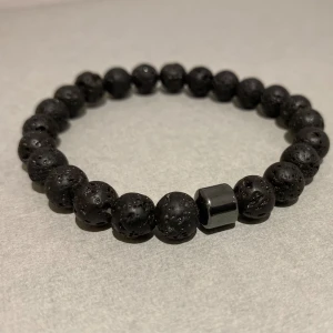 Svart pärlarmband  - Helt nytt arband 