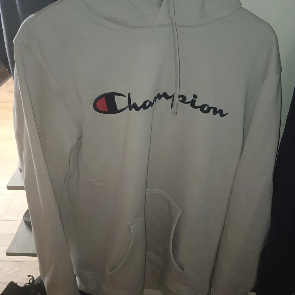 Mycket lite använd . Hoodies.