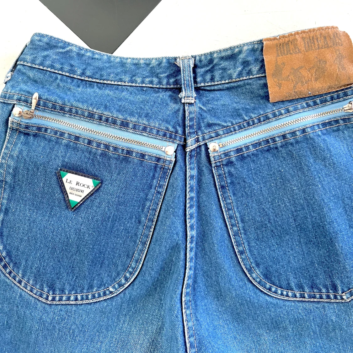 Lerock jeans nypris 8000 SEK  - 93