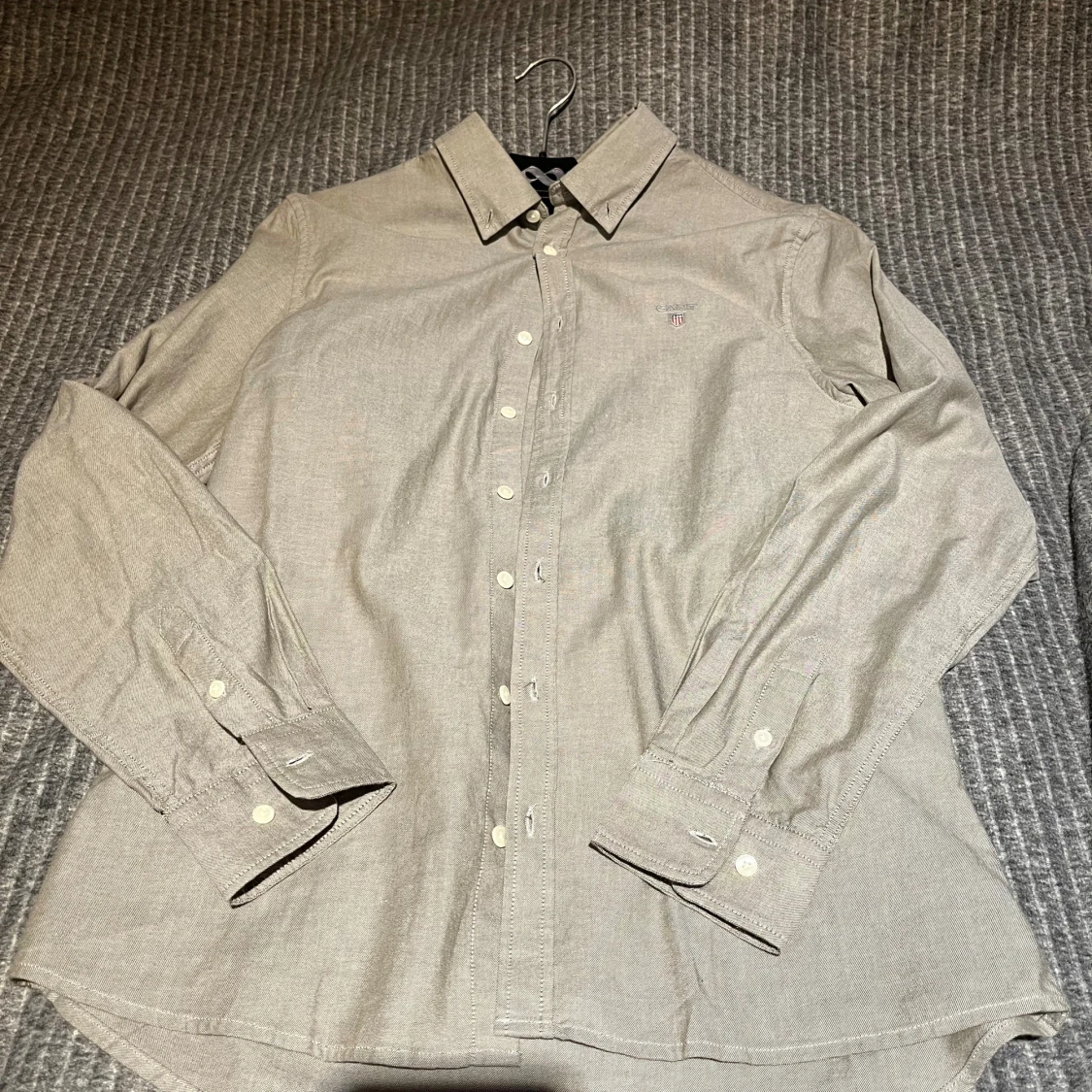 Beige grön bomullsskjorta från Gant