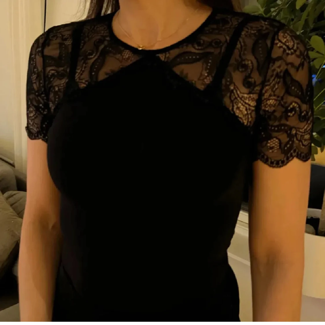 Svart spetsbody från Pieces