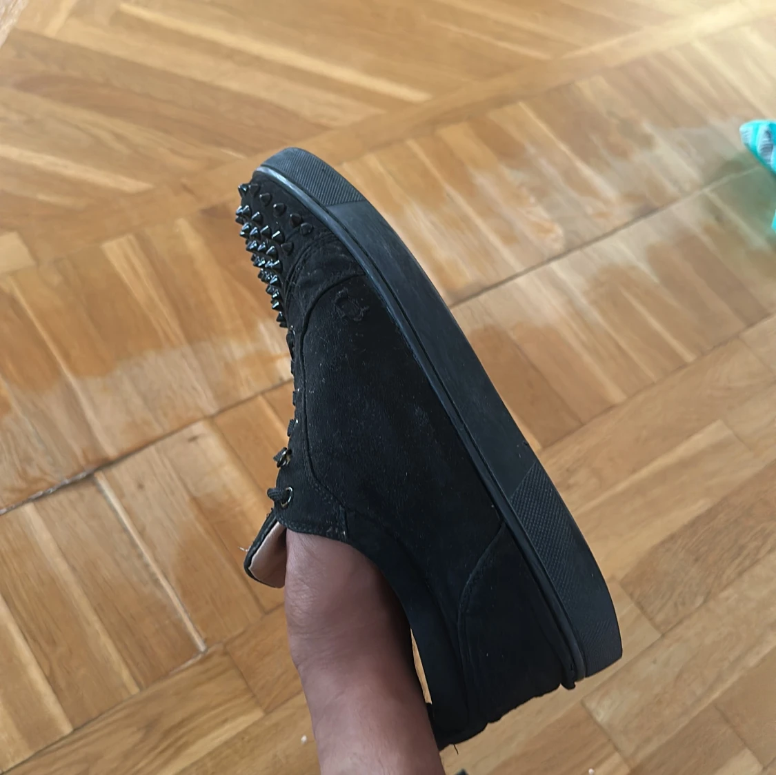 Svarta Louboutin sneakers med nitar - 3