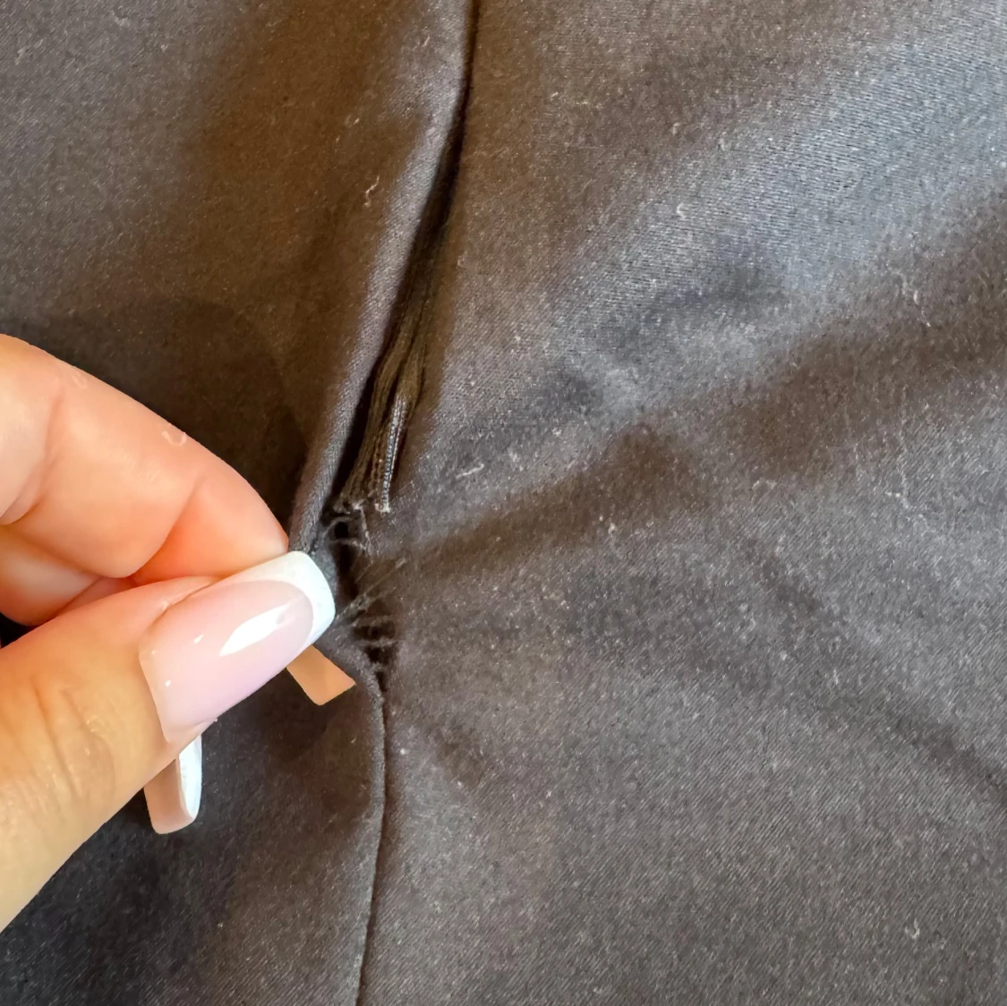 Svart kortkjol från Mango - 2