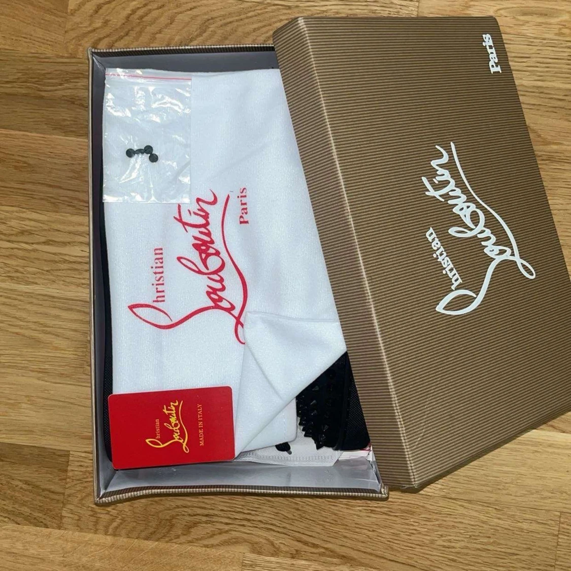 Christian Louboutin svarta sneakers med nitar - 2