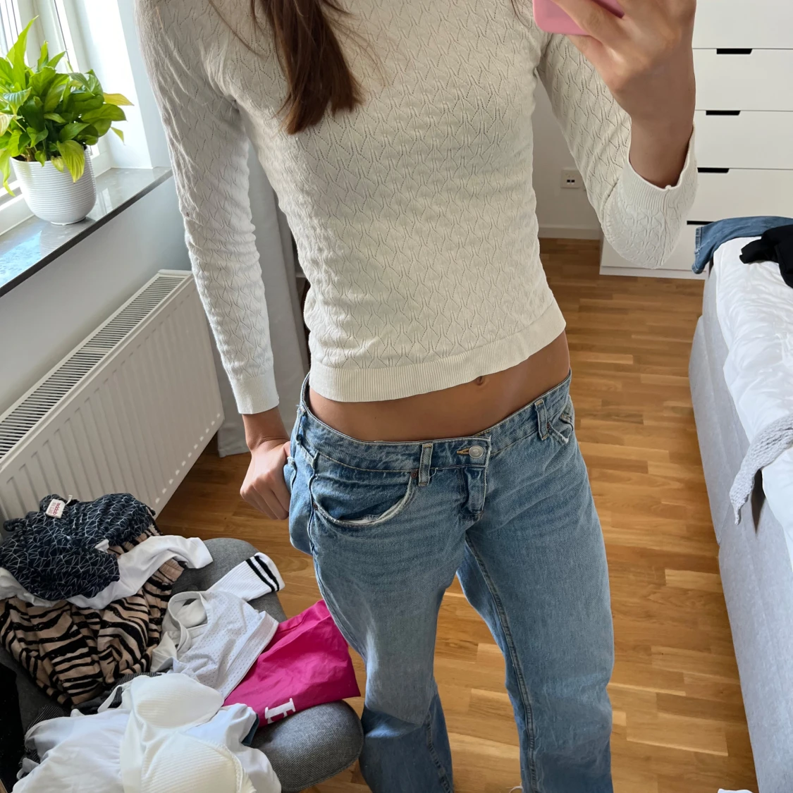 Vit stickad långärmad tröja