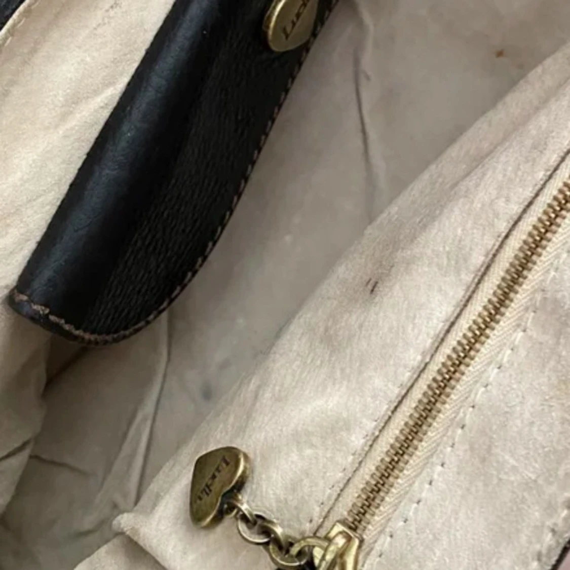 Svart handväska från Luella i skinn - 4