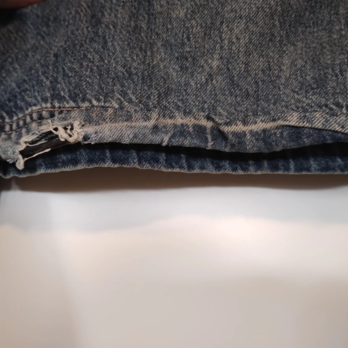 Baggy cargopants i mörk denim - 3