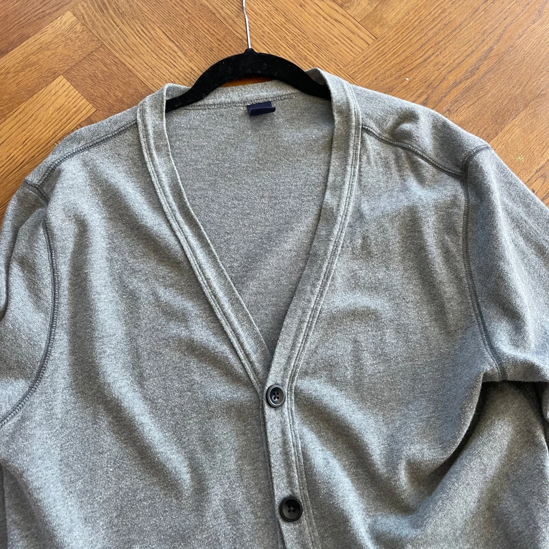 Grå kofta från GAP med knappar - 4