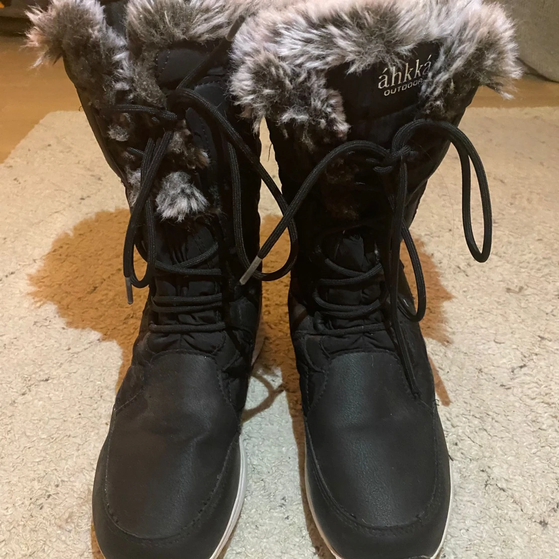 Svarta vinterstövlar  - 1