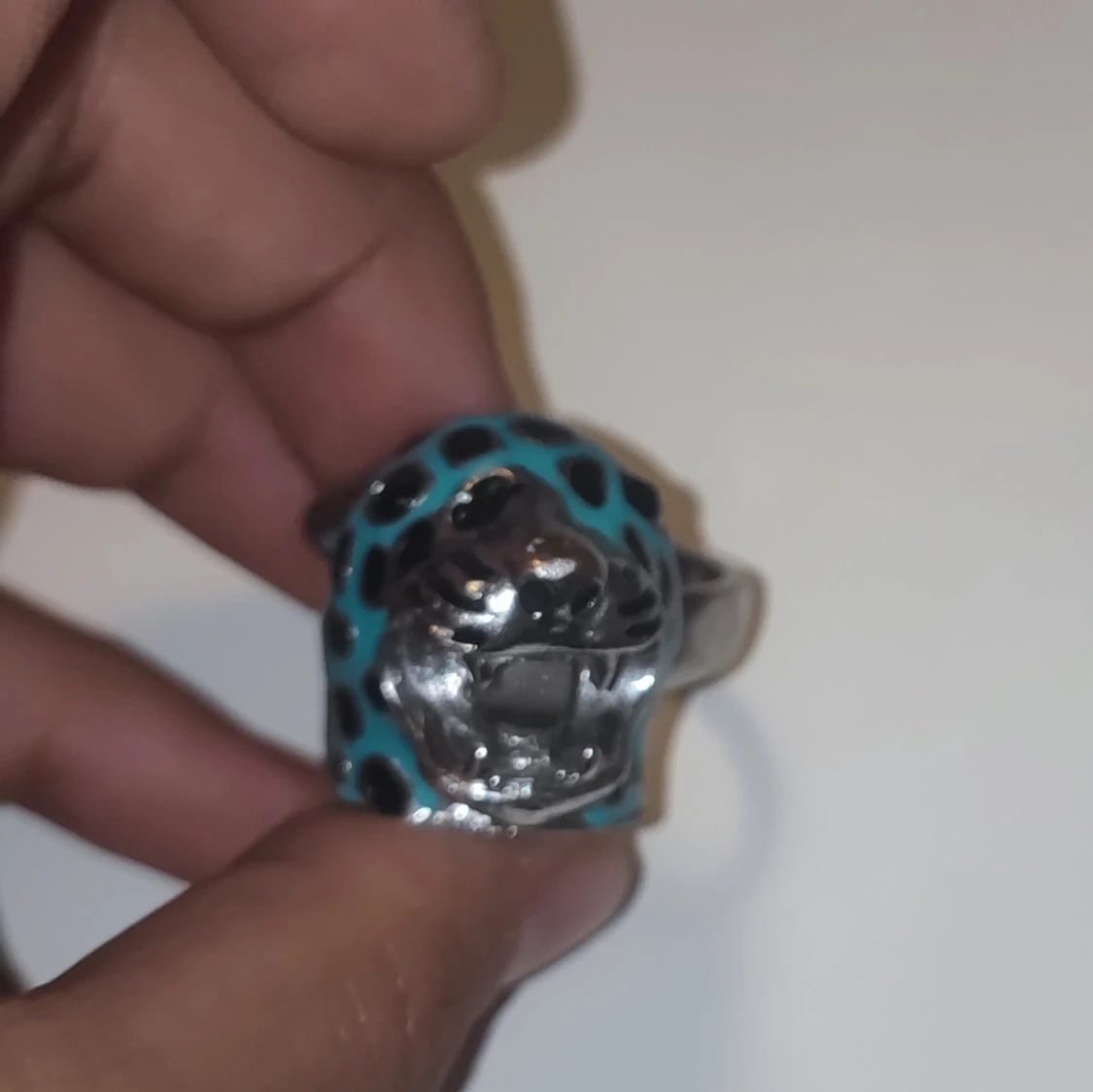 Turkos leopardring i silverfärg - 1