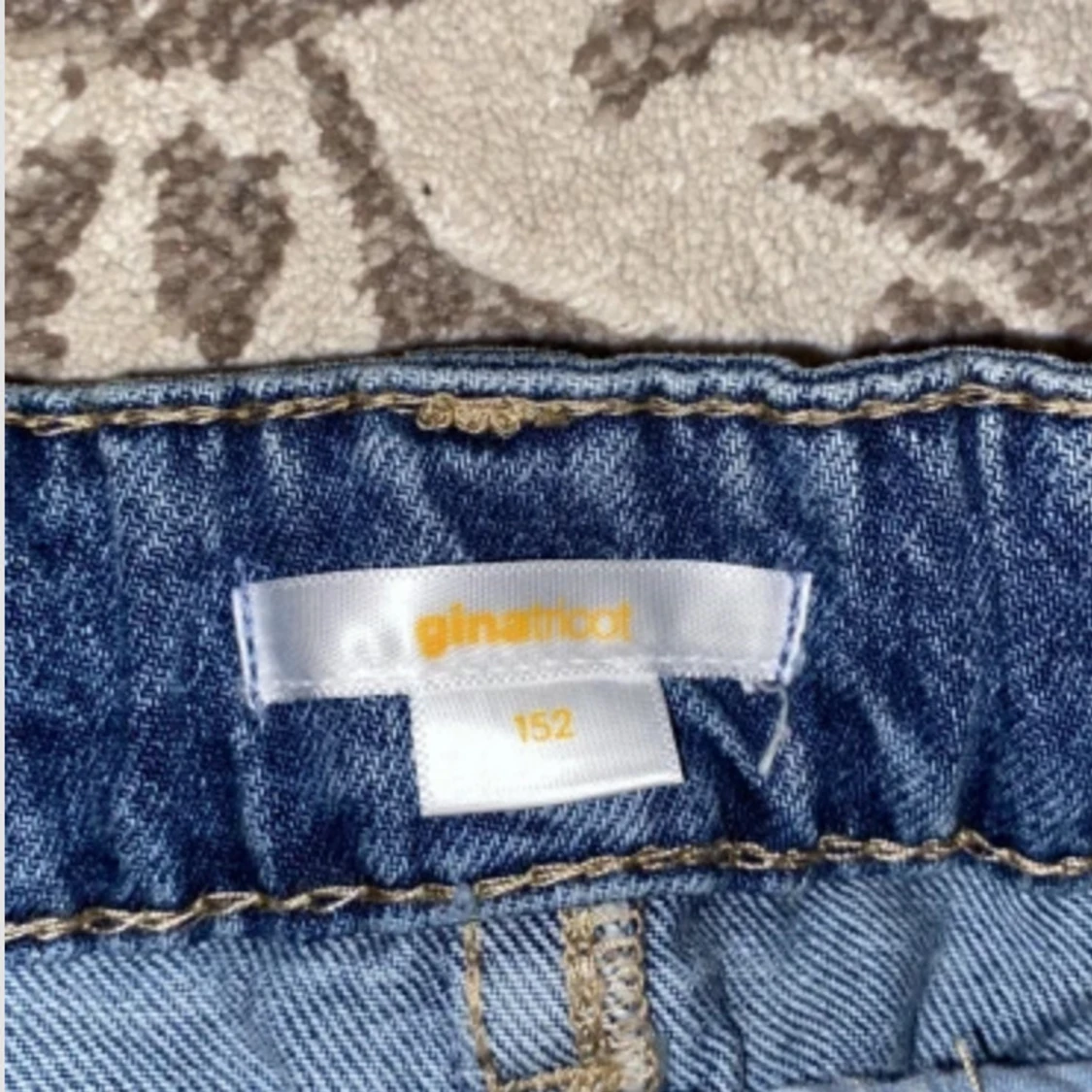 Blå jeanskjol från Gina Tricot - 3