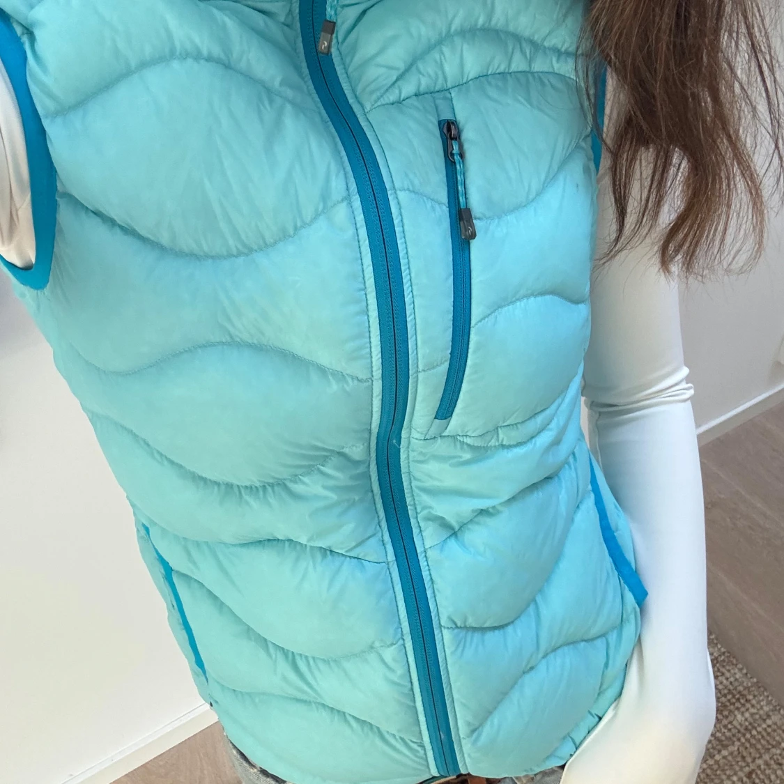 Turkos peak performance väst - 1