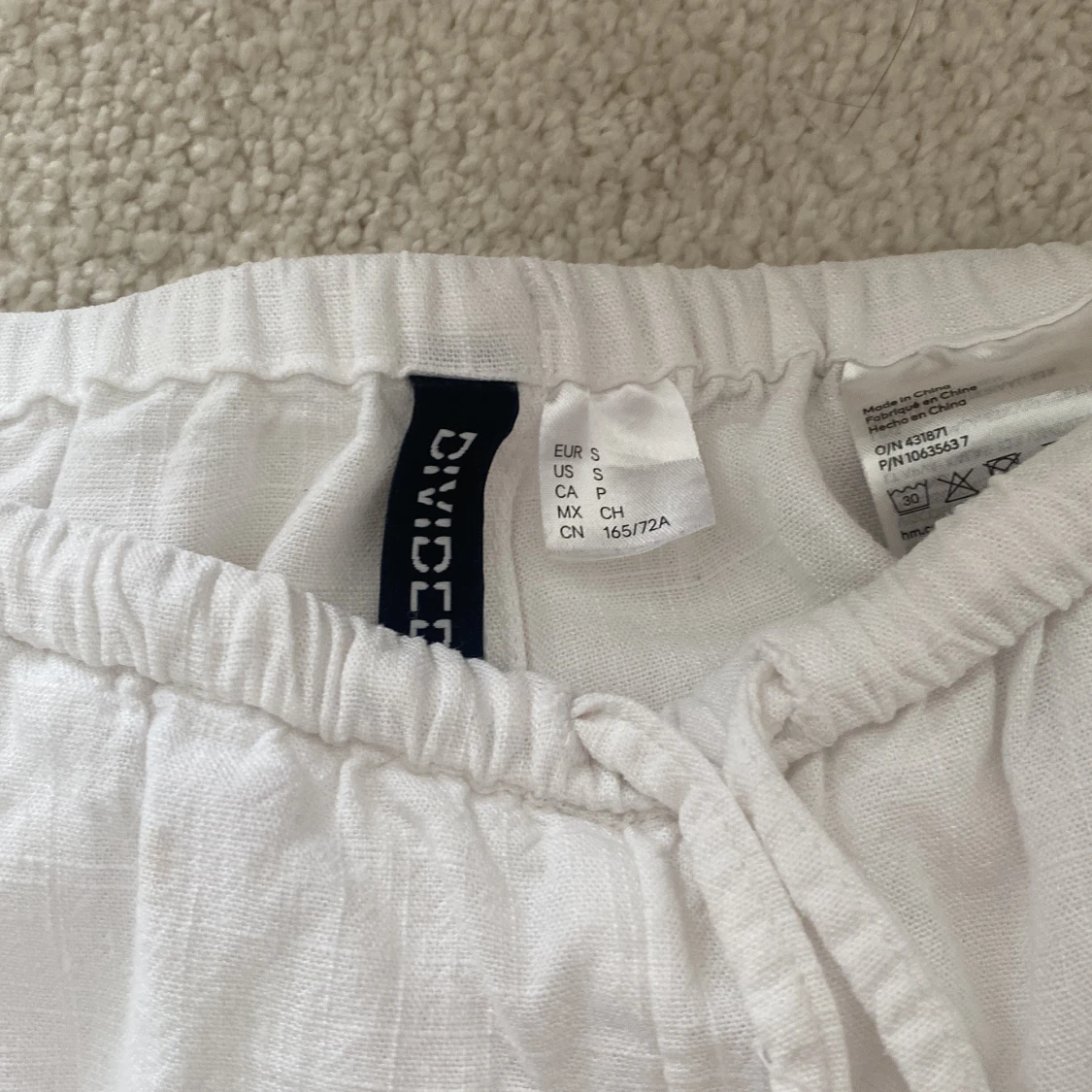 Vita linnebyxor från H&M Divided - 2