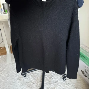 ARKET Cardigan - Stickad tröja från ARKET Sällan använd
