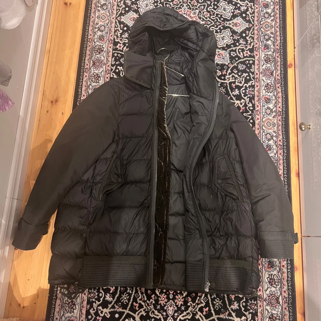 Grön dunjacka från Moncler - 4