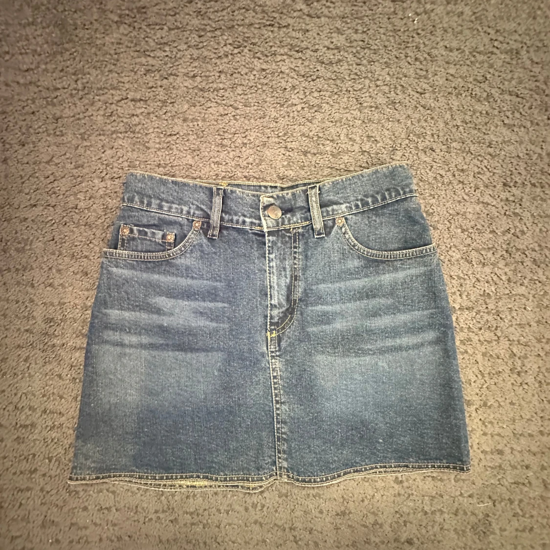 Blå jeanskjol från Gul & Blå - 1