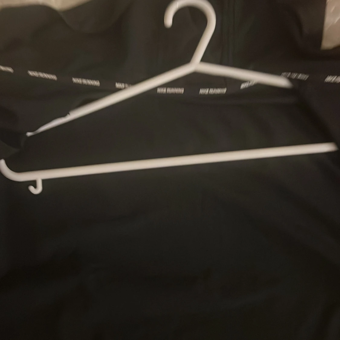 Svart Nike Dri-Fit hoodie - 1