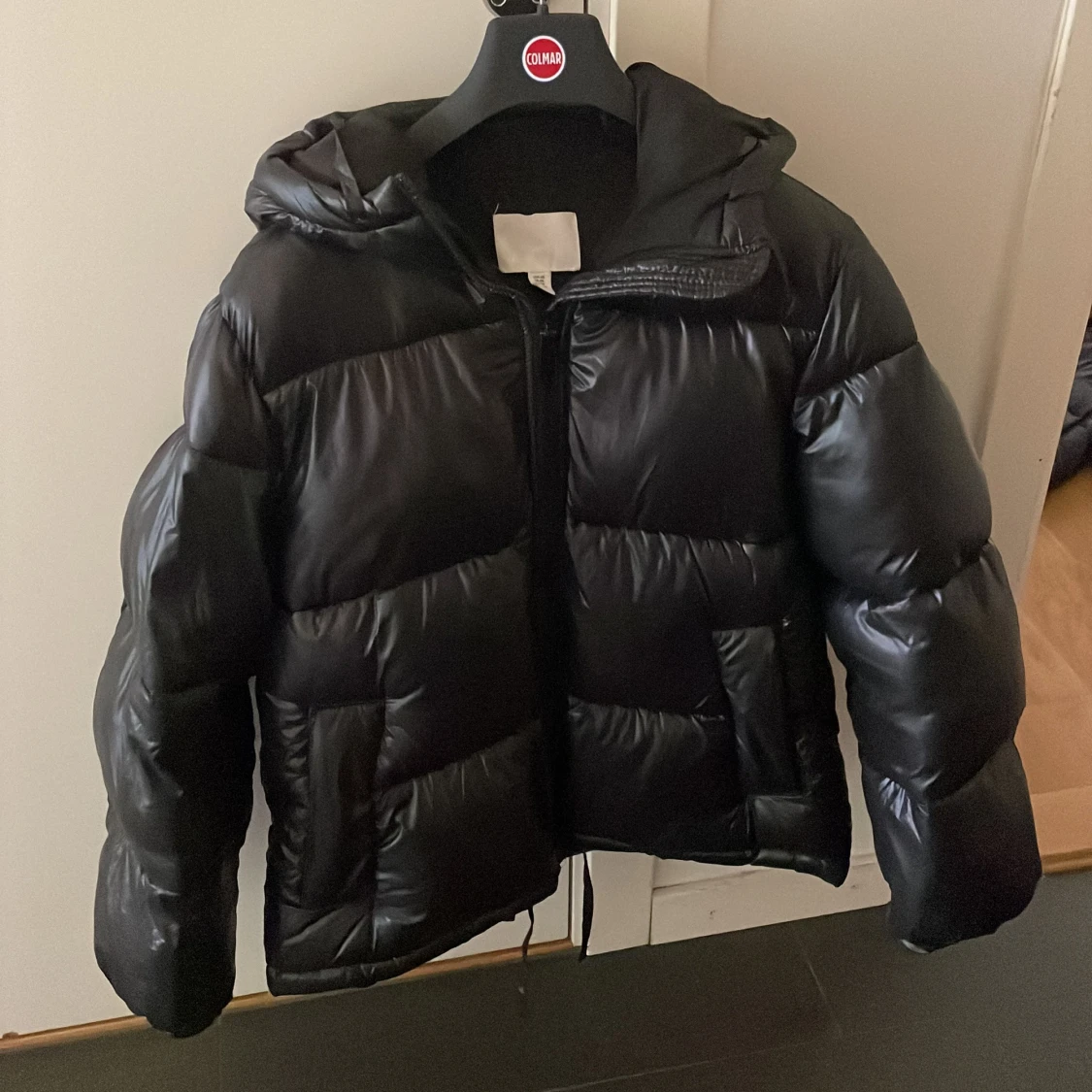 Svart pufferjacka - 2